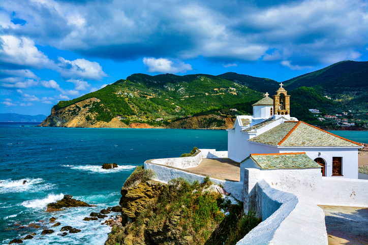 Приказният остров Скопеос - снимка 8