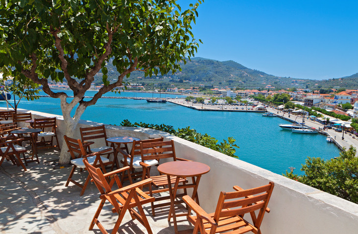 Приказният остров Скопеос - снимка 13