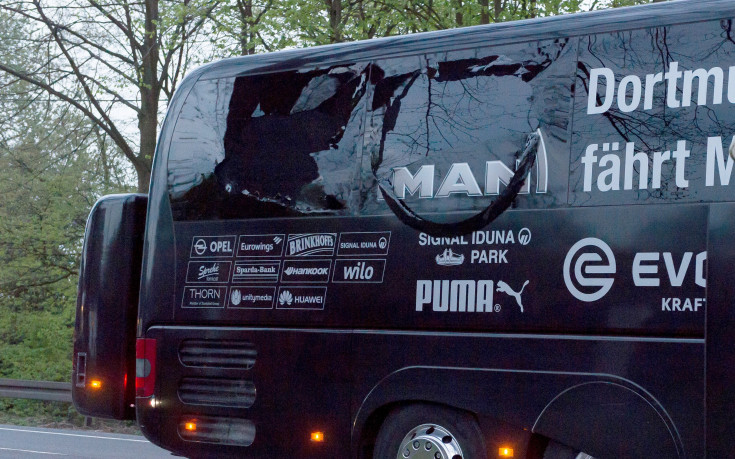 Разследващите с нови заключения за бомбите в Дортмунд