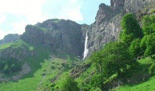Райското пръскало - най-високият водопад на Балканите