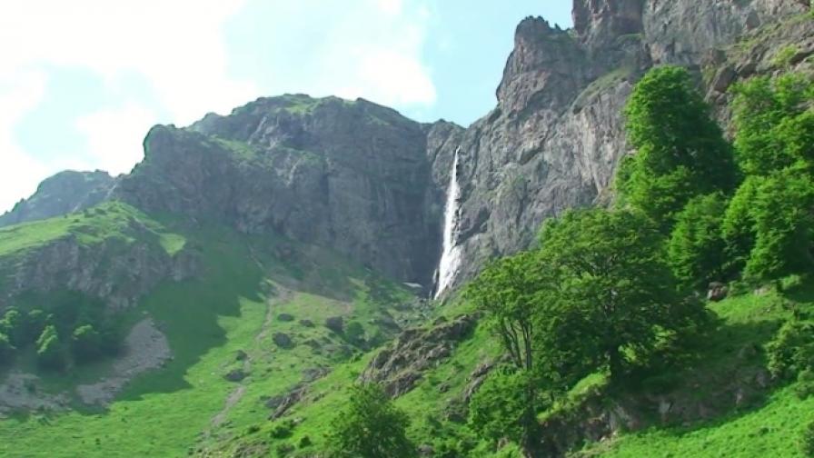 Райското пръскало - най-високият водопад на Балканите