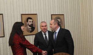 Какво декларираха Марешки и Карадайь пред Радев