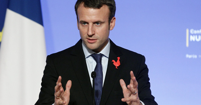 Френският президент Еманюел Макрон днес подписа закона за борба с