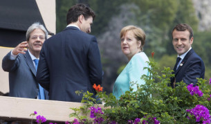 Важен дебют в Брюксел, обмисля се твърдо ядро в ЕС без Полша