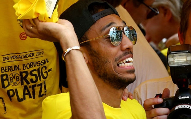 Голямата звезда на Борусия Дортмунд Пиер Емерик Обамеянг вече мисли