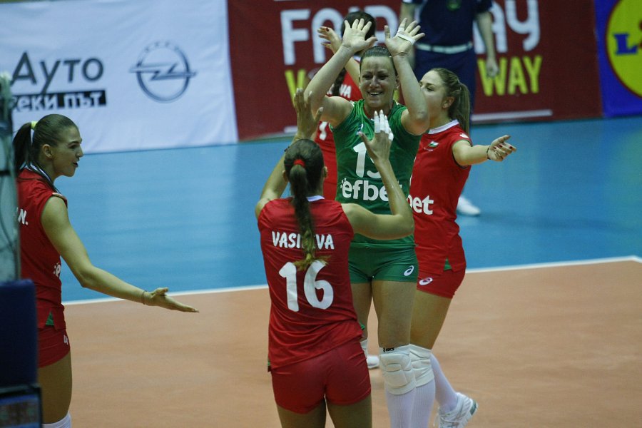 волейбол жени волейболистките на България1
