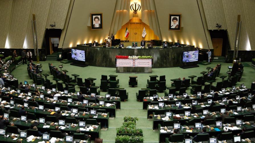 Ирански депутати се обявиха за правосъдие: "око за око”