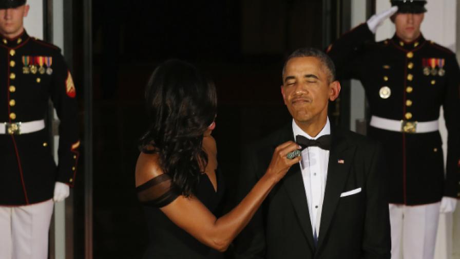 Мишел Обама заяви, че съпругът ѝ носел един и същ смокинг 8 години