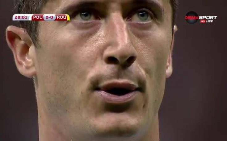 Левандовски поведе 