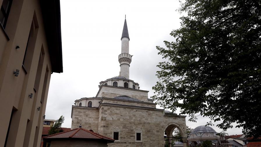 Австрия: Турция и С.Арабия ислямизират Балканите