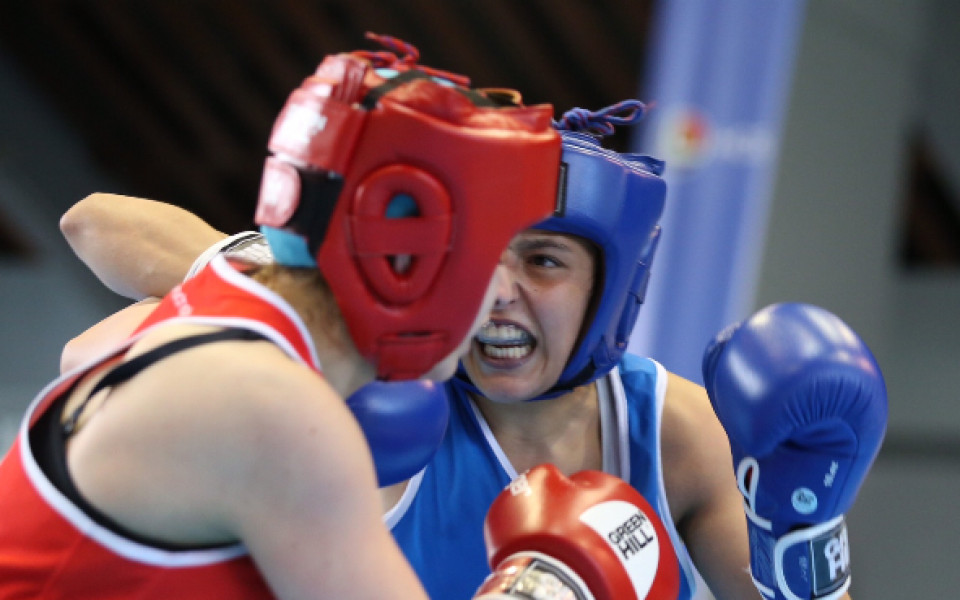 България има три финалистки на Европейското по бокс за девойки