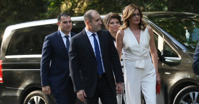 Президентът Румен Радев и първата дама отново са обект на