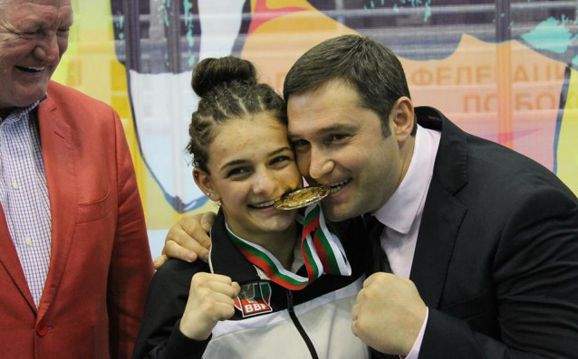 Българката Горяна Стоева отпадна от световното първенство по бокс за