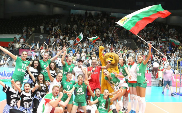 Женският национален отбор по волейбол на България се изкачи с