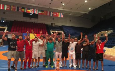 Борците с отборна титла в Румъния