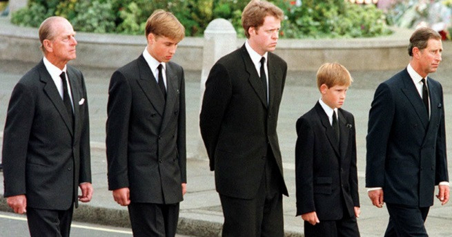 Братът на принцеса Даяна граф Спенсър заяви че е бил