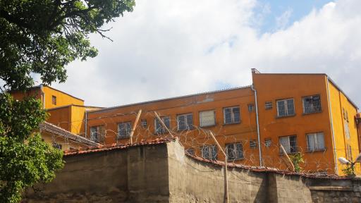 Освободиха от длъжност началника на затвора в София