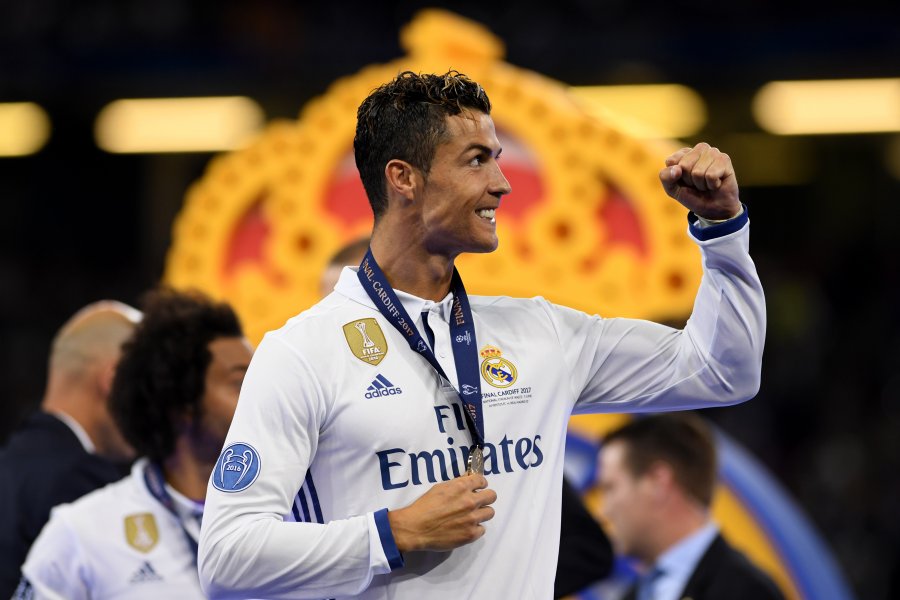 Кристиано Роналдо Реал Мадрид 2017 Шампионска лига медал1