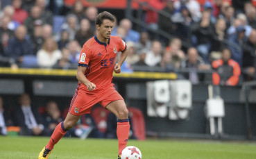 Забравен от всички в Юнайтед се закани на Моу