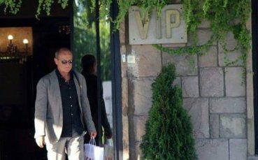 Делио Роси поема Левски в понеделник