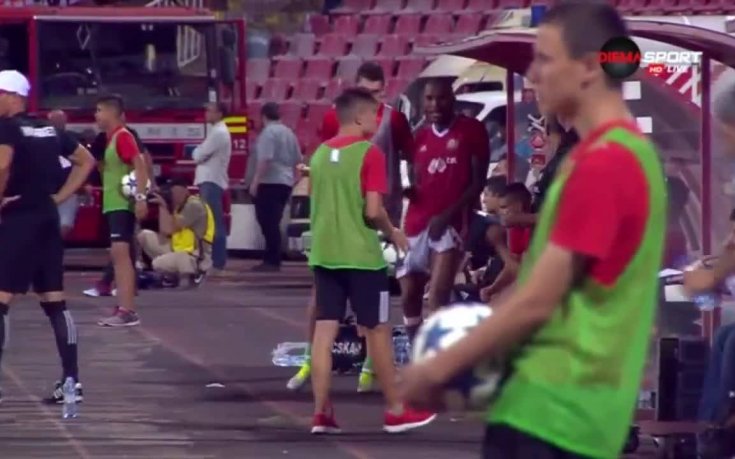 От танци глава боли