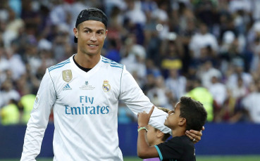 Как Суперменът на Реал отпразнува Суперкупата