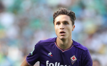 Фиорентина връзва бъдещия си идол с нов договор