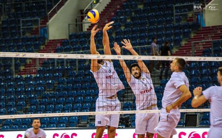 България намлати здраво финалиста от Евроволей 2015