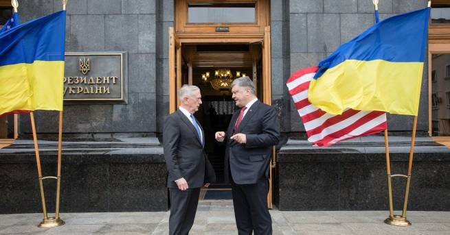 Американският министър на отбраната Джеймс Матис обвини от Киев Русия