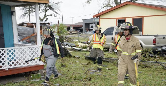 Две жертви вече има вследствие на урагана „Харви”, който връхлетя