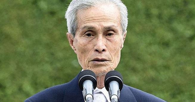 Известният активист за ядрено разоръжаване Самитеру Танигучи оцелял след атомната