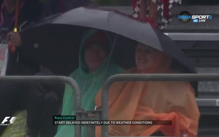 Дъжд и студ над Монца отлагат тренировката