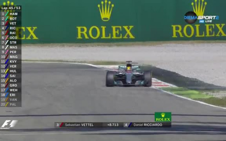 Безапелационен Хамилтън поведе в класирането след успех на Монца