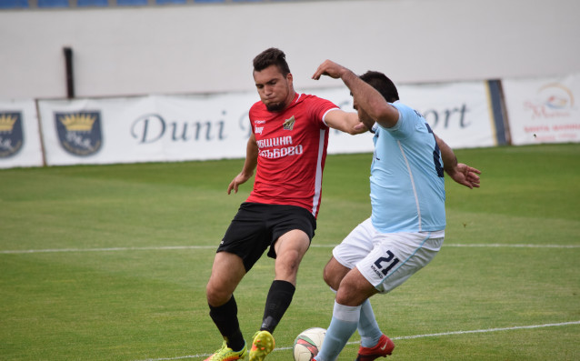 Отборите на Созопол и Ботев Гълъбово не успяха да се