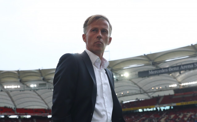 Старши треньорът на Волфсбург Андрис Йонкер плати цената на лошите