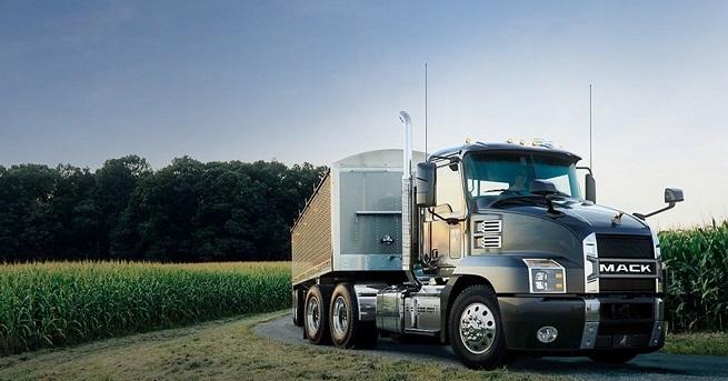 Mack е аналогът на Harley Davidson при моторите култ А