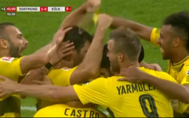 Борусия Дортмунд разгроми с 5:0 у дома своя местен противник