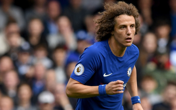 Давид Луис със строшена китка