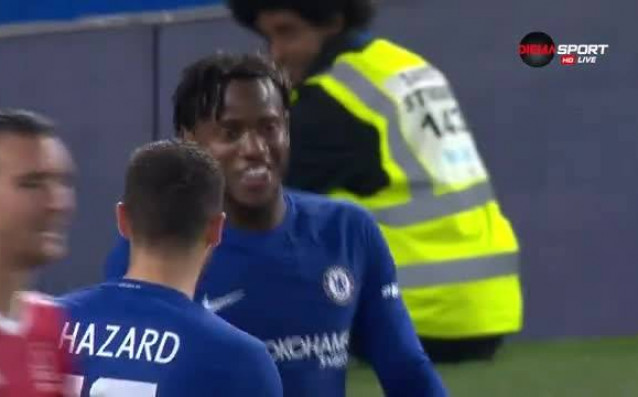 Миши Батшуай оформи хеттрик за Челси при победата над Нотингам