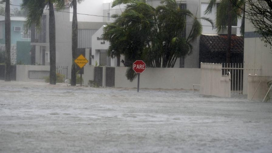 Ураганът „Мария“ унищожи Пуерто Рико