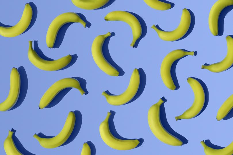 <p><strong>Банани</strong></p>

<p>Бананите са още една суперхрана, богата на калий, магнезий, витамини С и Б6. Б6 спомага за производството на мозъчните химикали допамин, серотонин, норепинефрин (норадреналин) и GABA. (Може би това е причината, поради която Миньоните са толкова умни. Хм ...)<br />
&nbsp;</p>