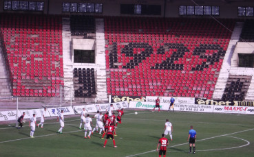 Локо Сф отново начело след най-добрия си мач досега