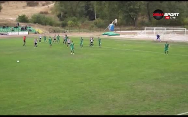 Отборът на Нефтохимик Бургас успя да запише едва 4 ата