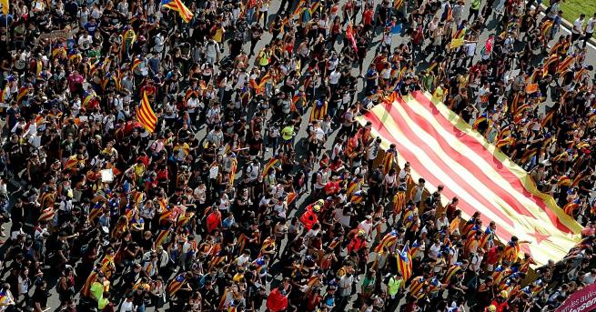 Властите в испанския автономен регион Каталония обявиха че спорният референдум