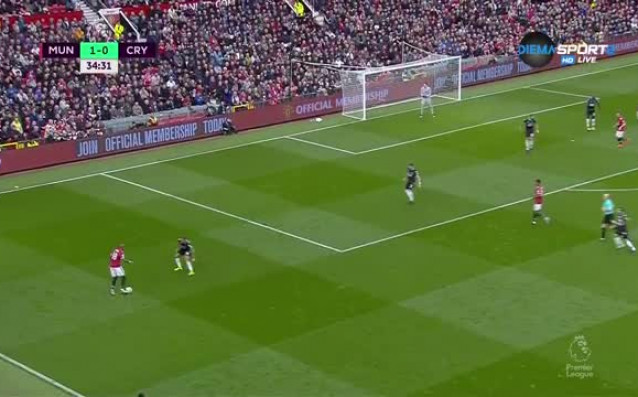 След първите 45 минути Манчестър Юнайтед води с 2 0