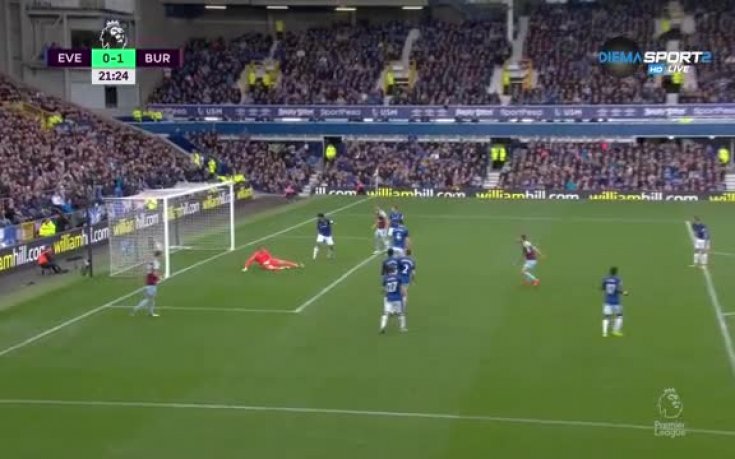 Евертън - Бърнли 0:1 /полувреме/