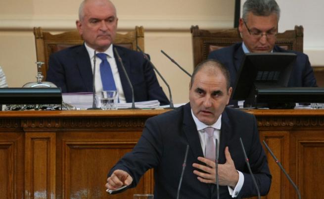  Цветан Цветанов 