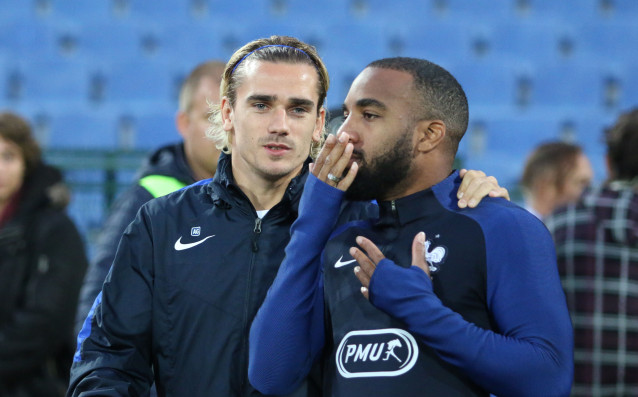 Александър Лаказет най-вероятно ще води атаката на Франция в мача