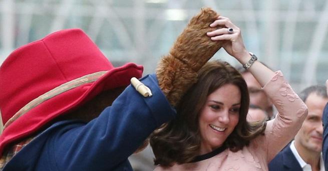 Бременната за трети път херцогиня на Кеймбридж Кейт Мидълтън се