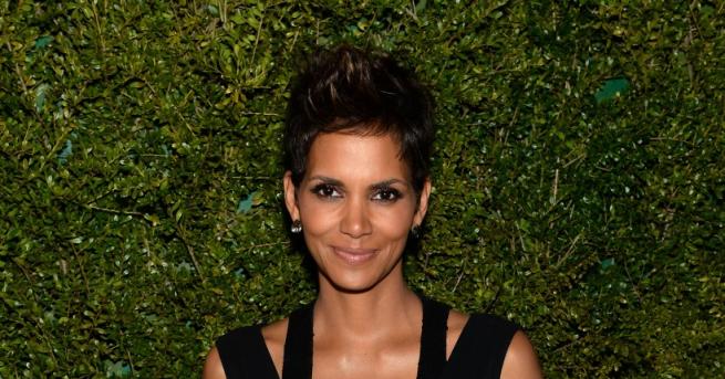 Днес принц Хари е улегнал млад мъж Той разби илюзиите